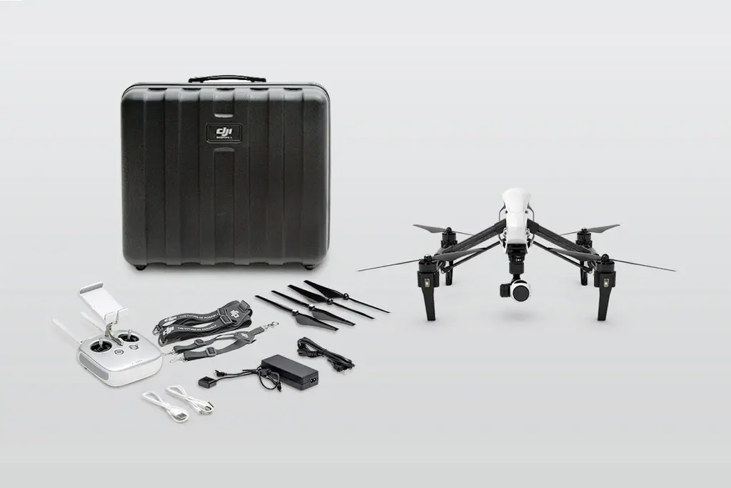 Комплектация DJI Inspire 1: кейс, пульт и аккумуляторы