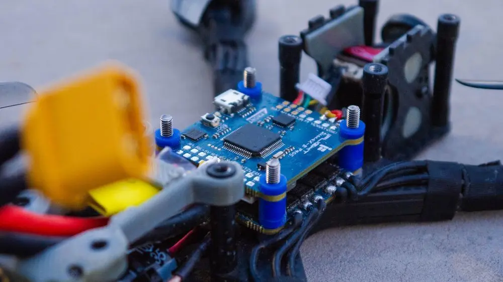 Обзор iFlight Nazgul 5 — Идеальный FPV квадрокоптер для начинающих