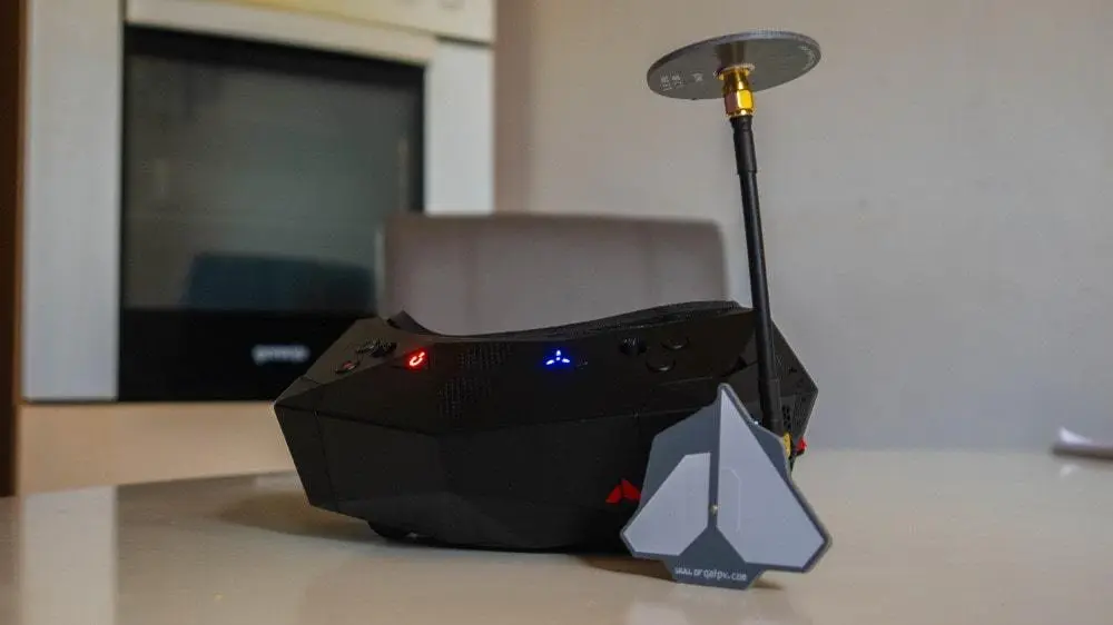 FPV видеоприемники. Типы приемников, частоты и параметры антенн